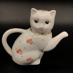 Vintage Cat Teapot Porcelain Kitty Floral Gold Trim Collectible